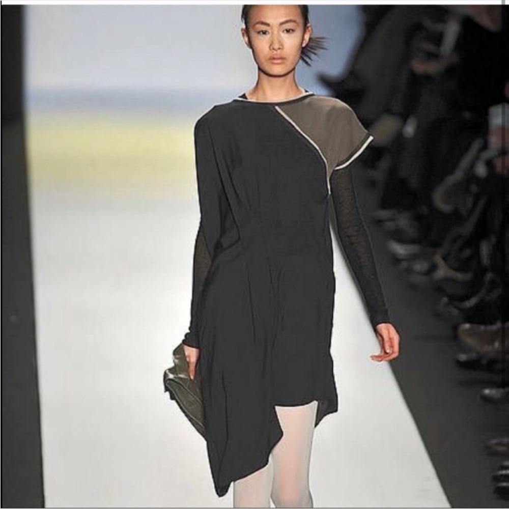 BCBGMaxazria Runway Dress - Picture 2 of 11